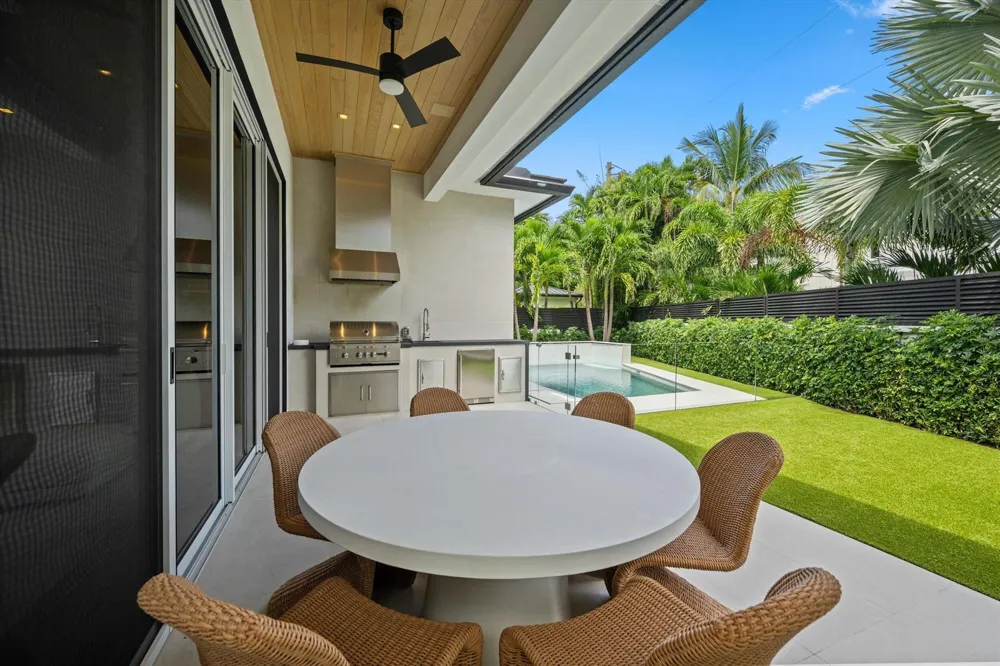 745 Park Drive W Boca Raton, FL 33432