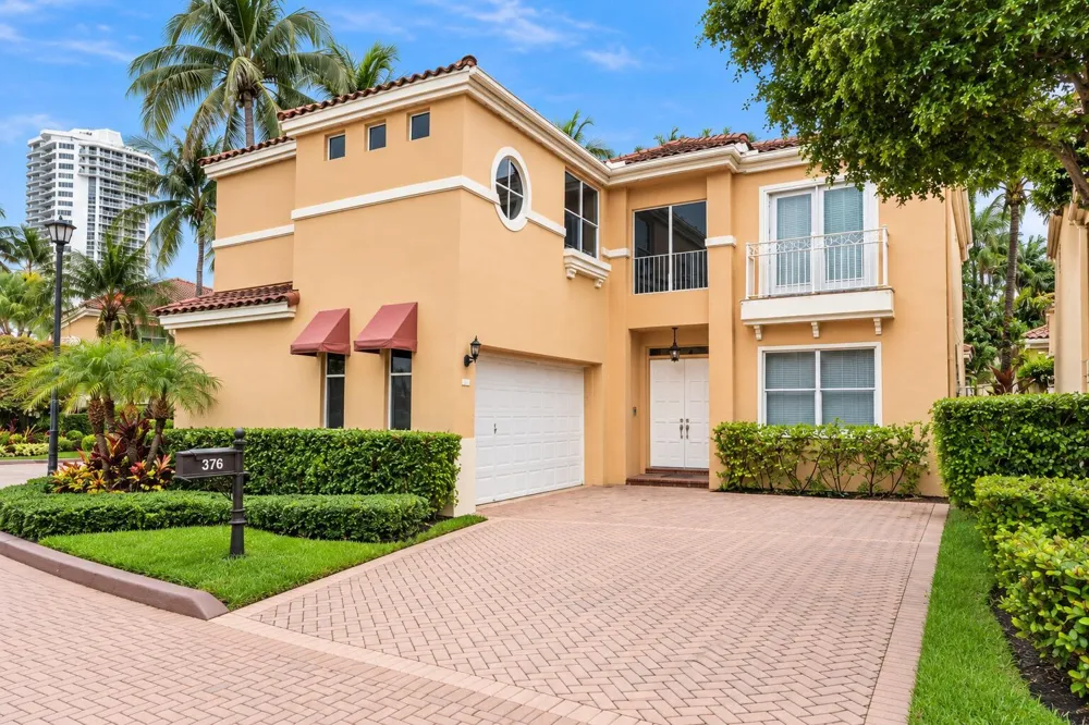 3728 NE 208TH TERRACE Aventura, FL 33180