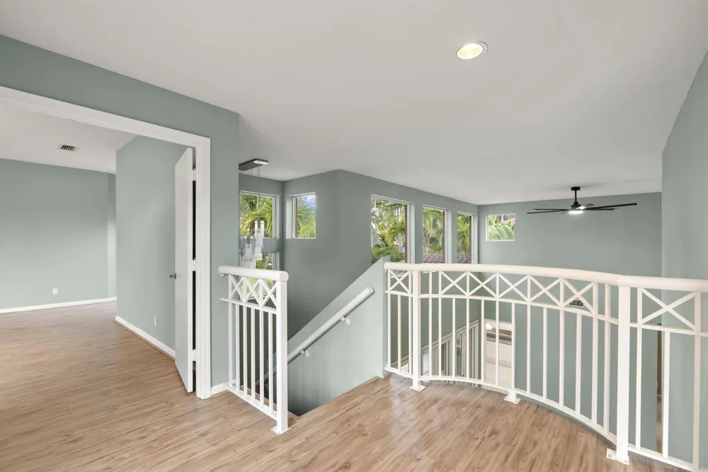 3728 NE 208TH TERRACE Aventura, FL 33180