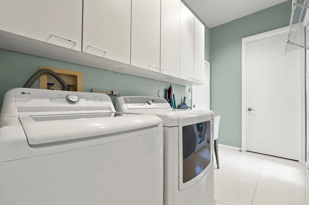 3728 NE 208TH TERRACE Aventura, FL 33180