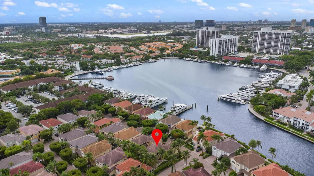 3728 NE 208TH TERRACE Aventura, FL 33180