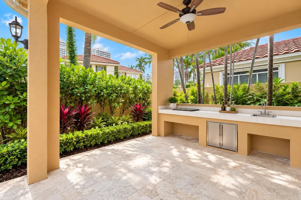3728 NE 208TH TERRACE Aventura, FL 33180