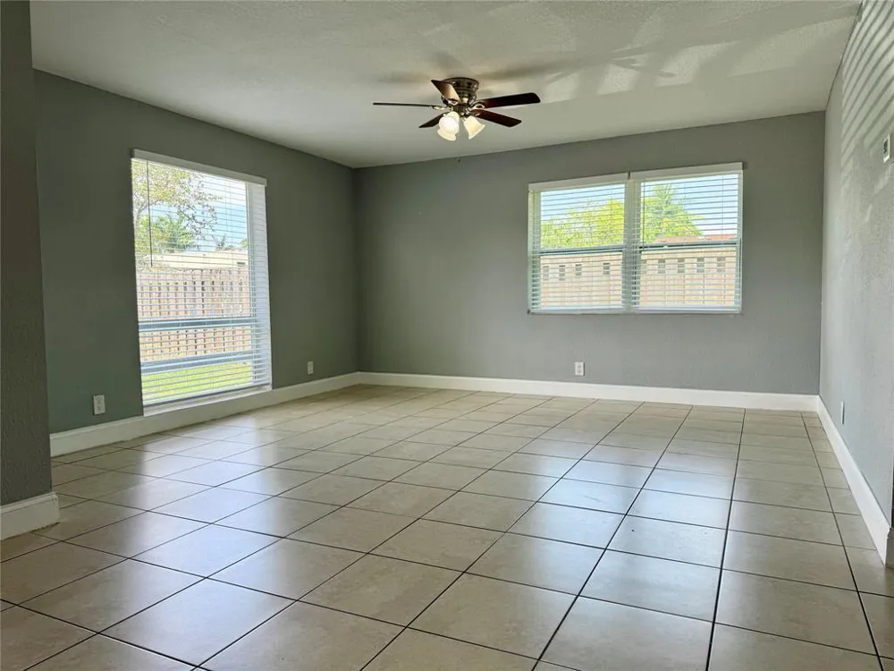 838 SW 14th Street Fort Lauderdale, FL 33315