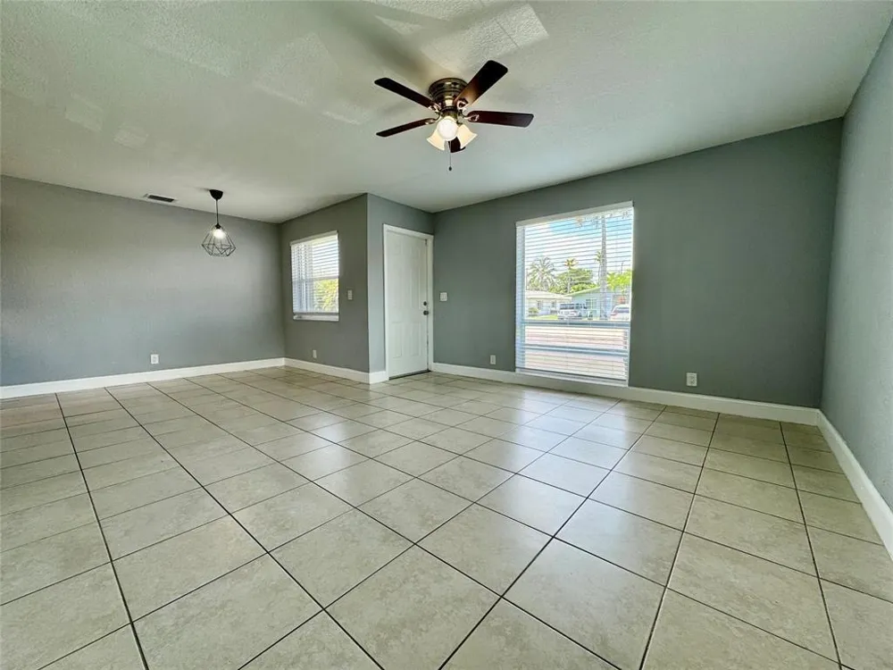 838 SW 14th Street Fort Lauderdale, FL 33315