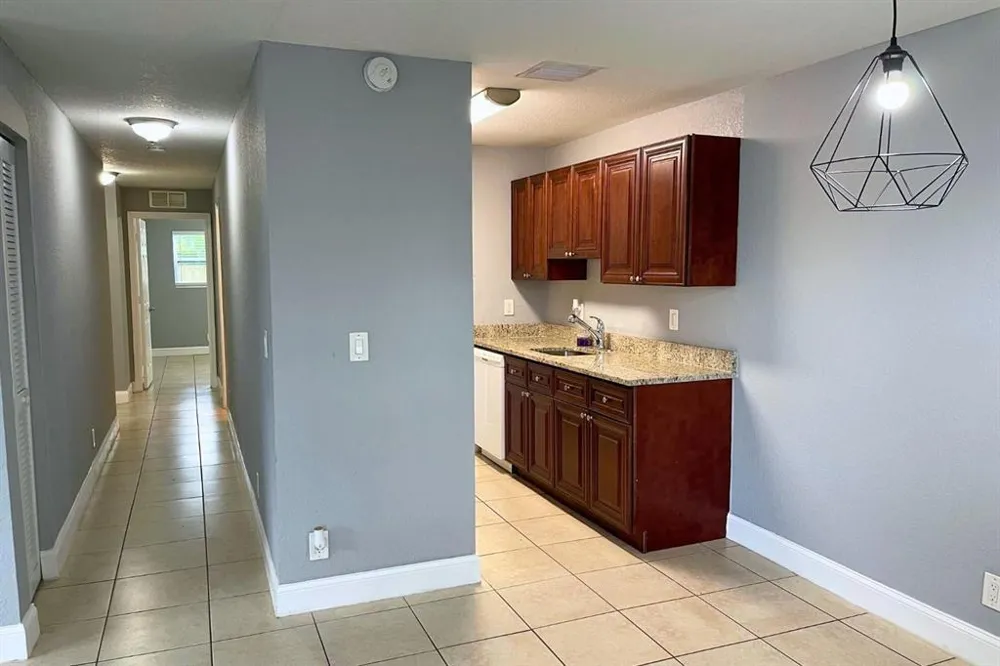 838 SW 14th Street Fort Lauderdale, FL 33315