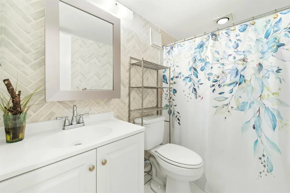 5373 SE MILES GRANT ROAD #103 Stuart, FL 34997