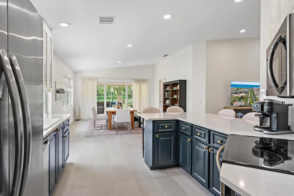 7819 FORK DRIVE West Palm Beach, FL 33411