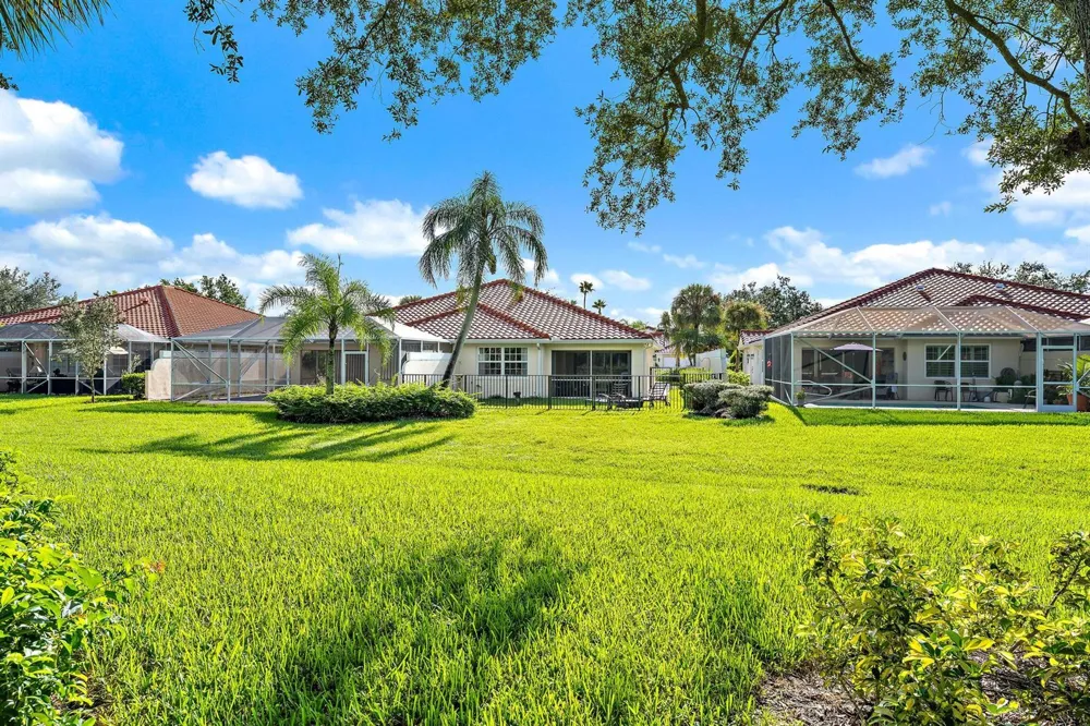 7819 FORK DRIVE West Palm Beach, FL 33411