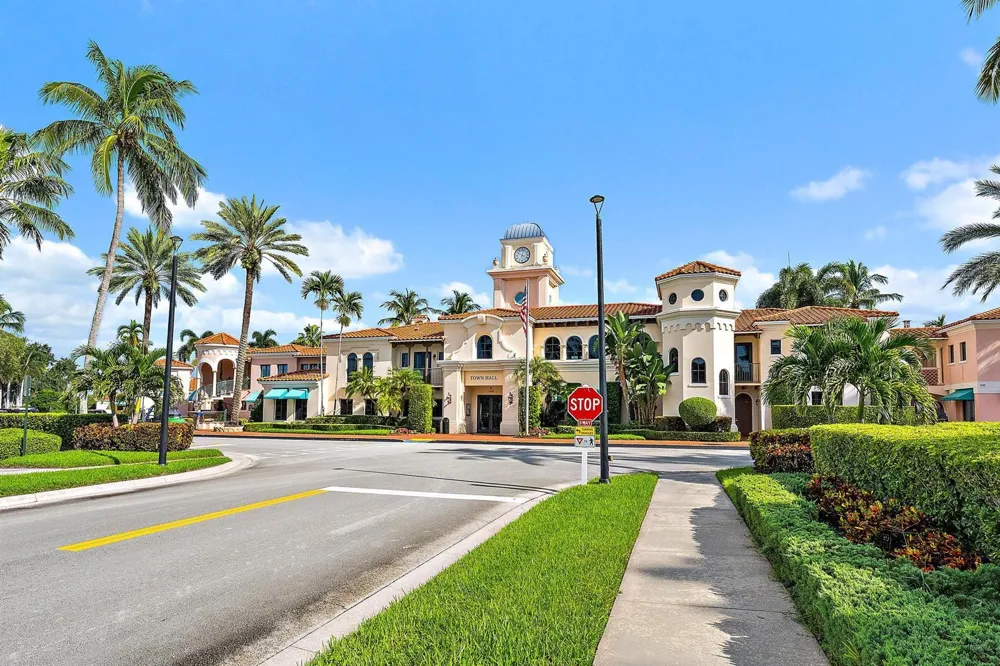 7819 FORK DRIVE West Palm Beach, FL 33411