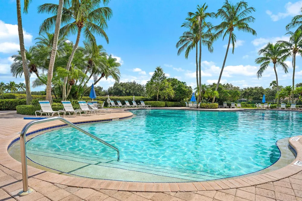 7819 FORK DRIVE West Palm Beach, FL 33411