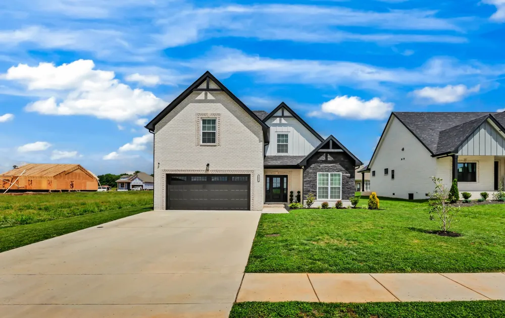 117 Aspen Pine Dr Clarksville, TN 37043