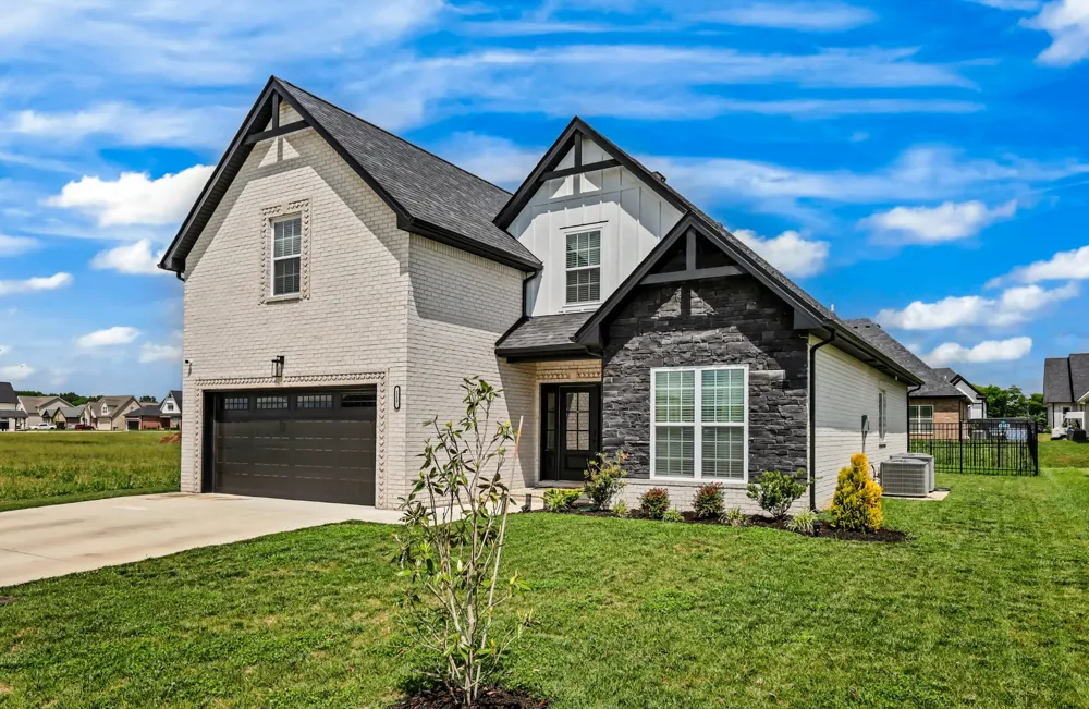 117 Aspen Pine Dr Clarksville, TN 37043