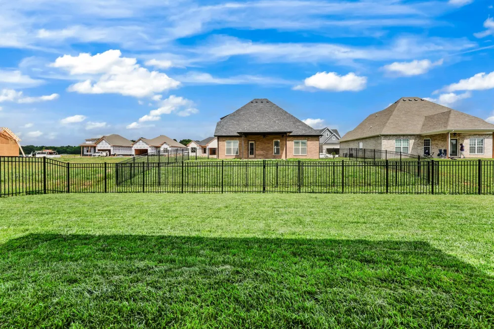 117 Aspen Pine Dr Clarksville, TN 37043