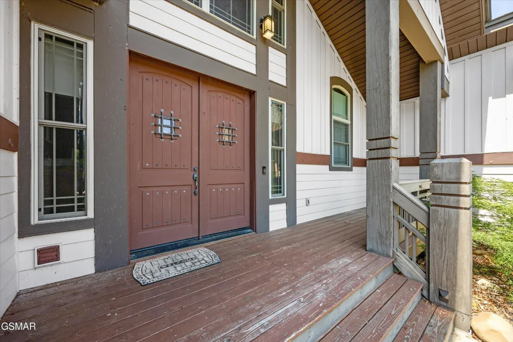 3301 Summit Trails Drive Sevierville, TN 37862