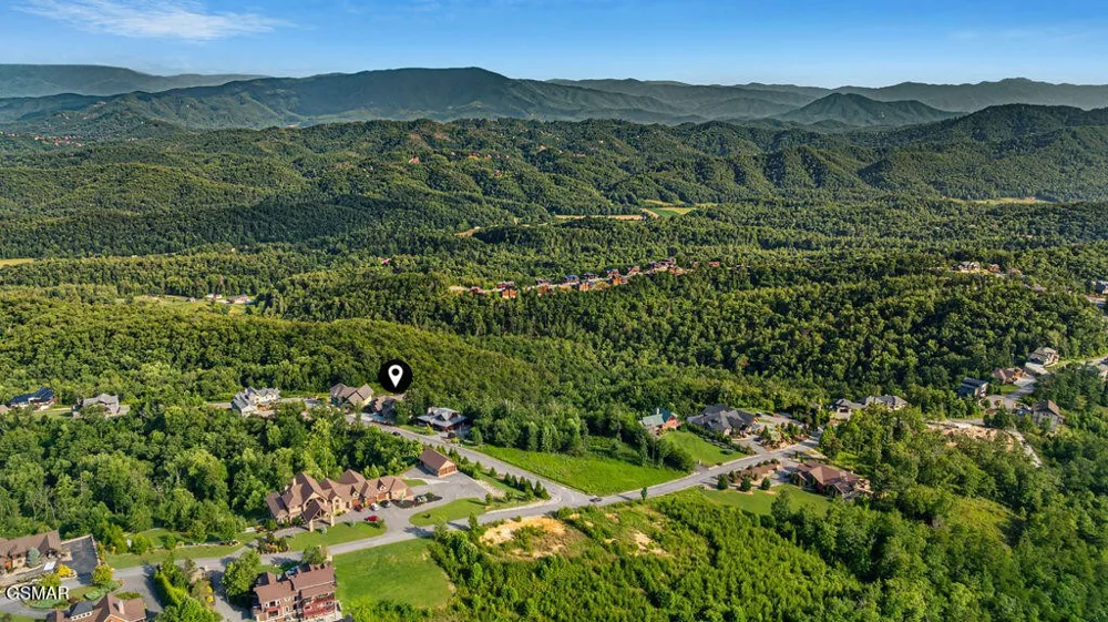 3222 Laurel Cove Trail Sevierville, TN 37862