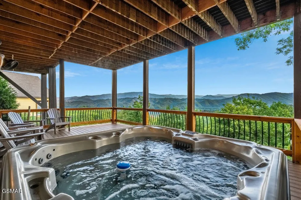 3222 Laurel Cove Trail Sevierville, TN 37862