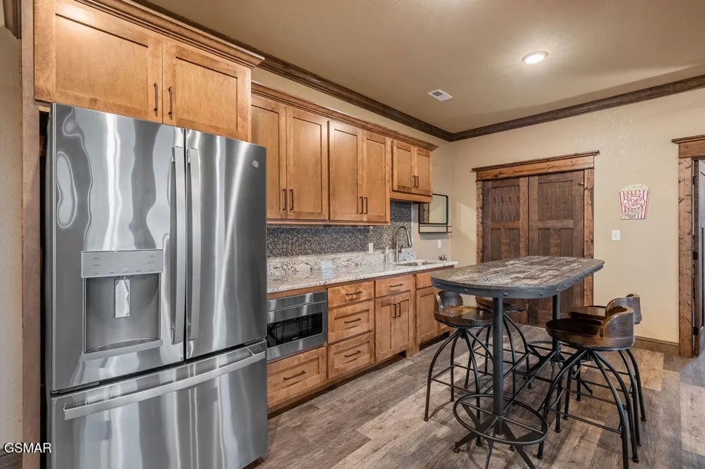 3222 Laurel Cove Trail Sevierville, TN 37862