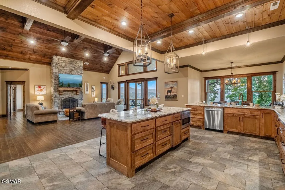 3222 Laurel Cove Trail Sevierville, TN 37862