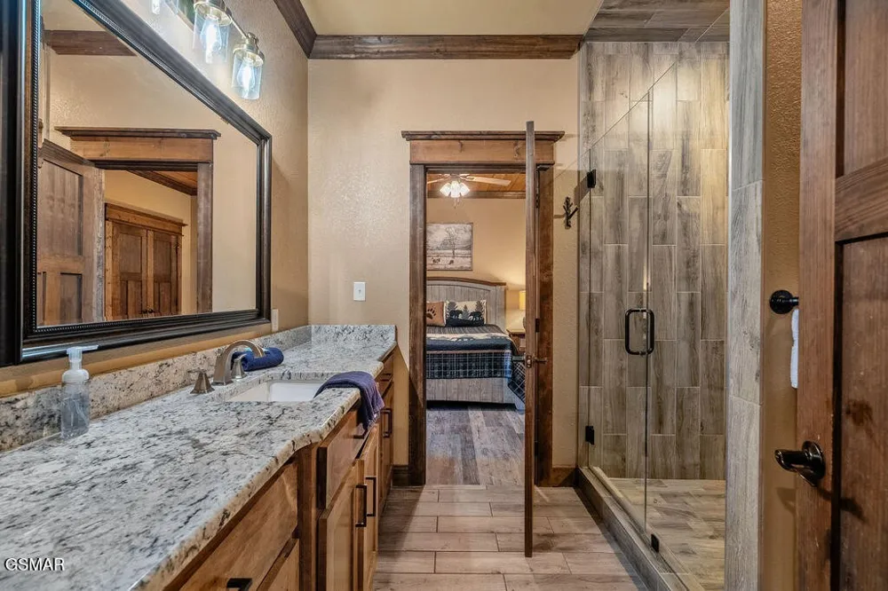 3222 Laurel Cove Trail Sevierville, TN 37862