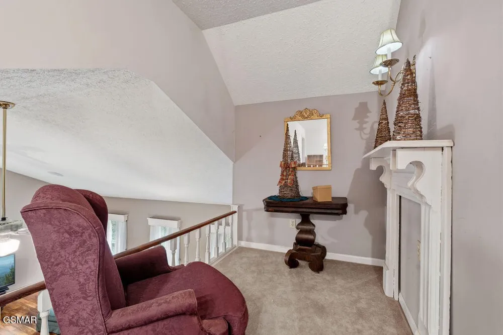 3012 Roaring Creek Way Sevierville, TN 37862