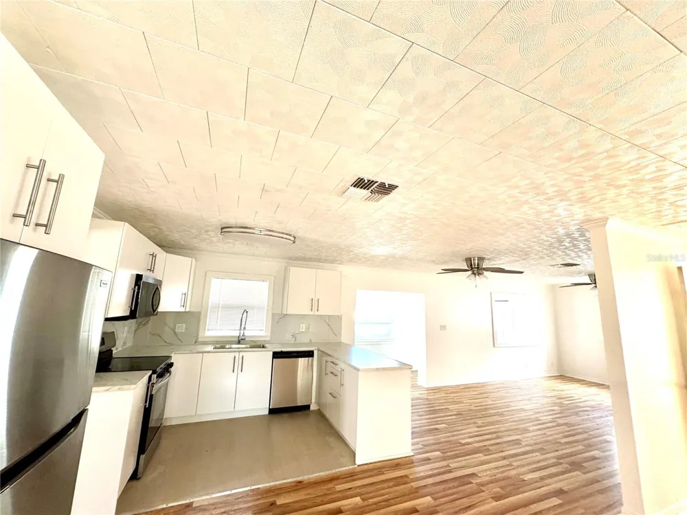 5440 96TH AVENUE Pinellas Park, FL 33782