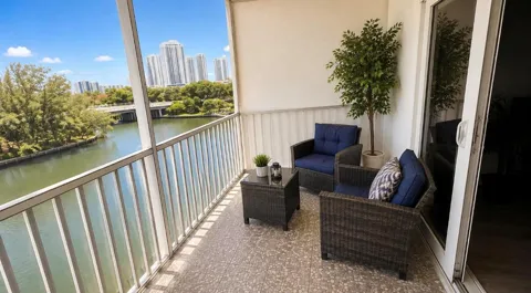 300 Diplomat Parkway #514