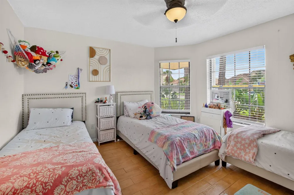 6851 BITTERBUSH PLACE Boynton Beach, FL 33472