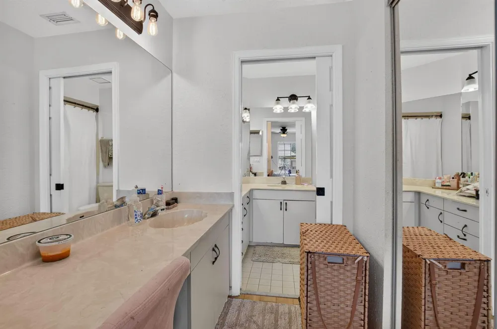 6851 BITTERBUSH PLACE Boynton Beach, FL 33472