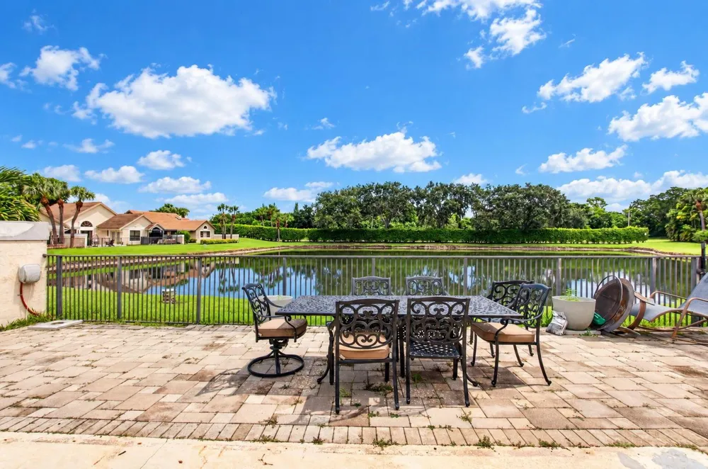 6851 BITTERBUSH PLACE Boynton Beach, FL 33472