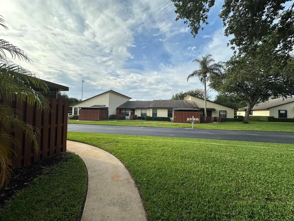 8075 SE VILLA CIRCLE Hobe Sound, FL 33455