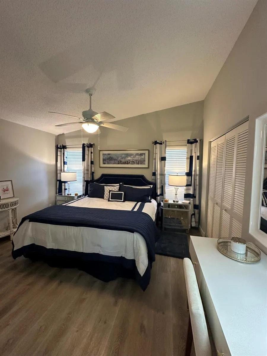 8075 SE VILLA CIRCLE Hobe Sound, FL 33455