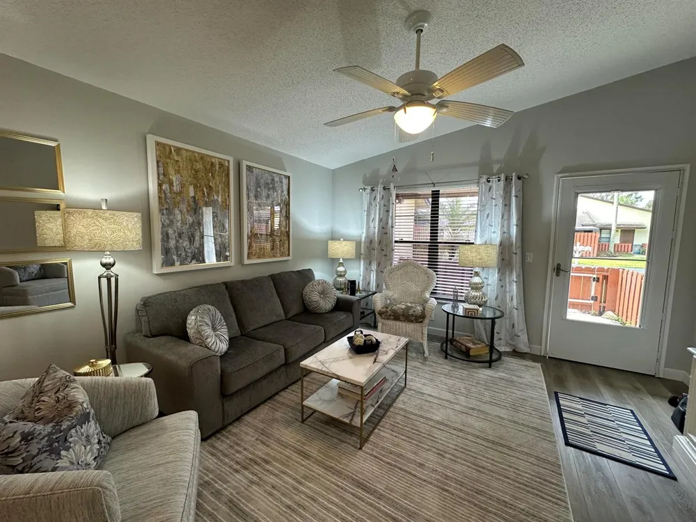 8075 SE VILLA CIRCLE Hobe Sound, FL 33455