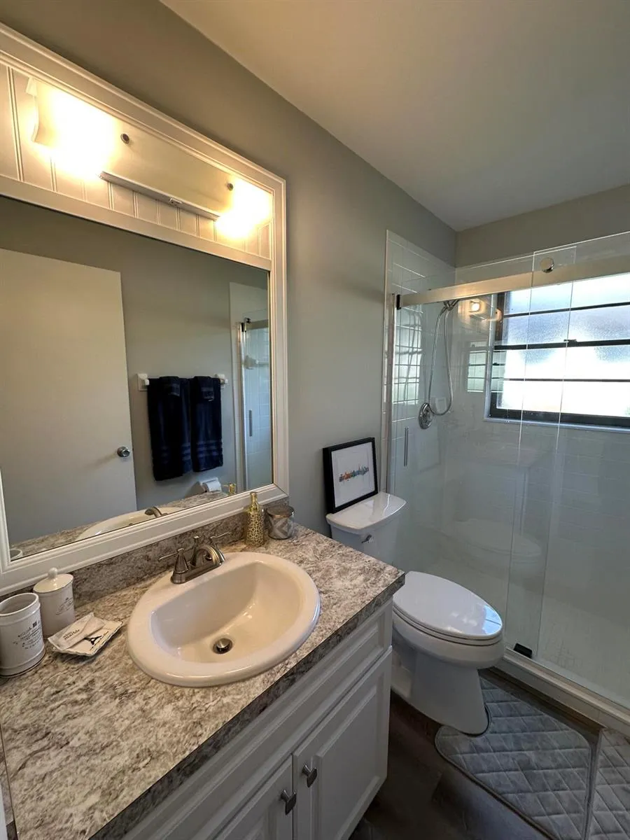 8075 SE VILLA CIRCLE Hobe Sound, FL 33455