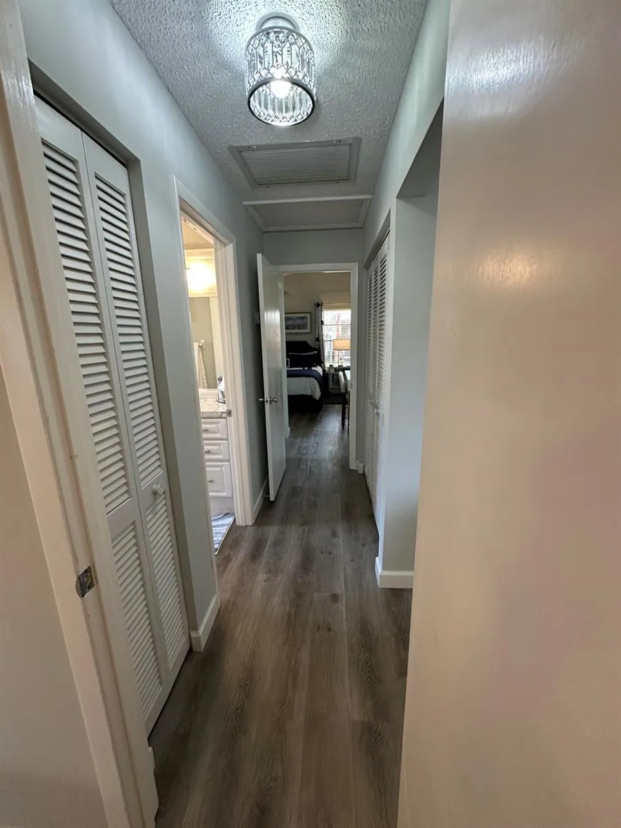 8075 SE VILLA CIRCLE Hobe Sound, FL 33455