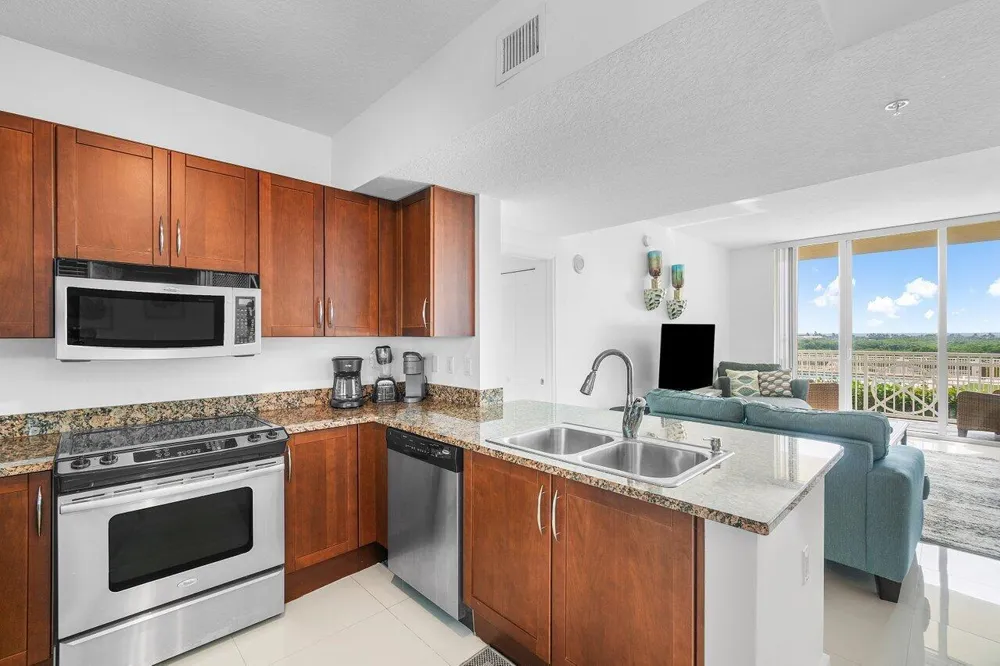 350 Federal Highway #Apt 606 Boynton Beach, FL 33435