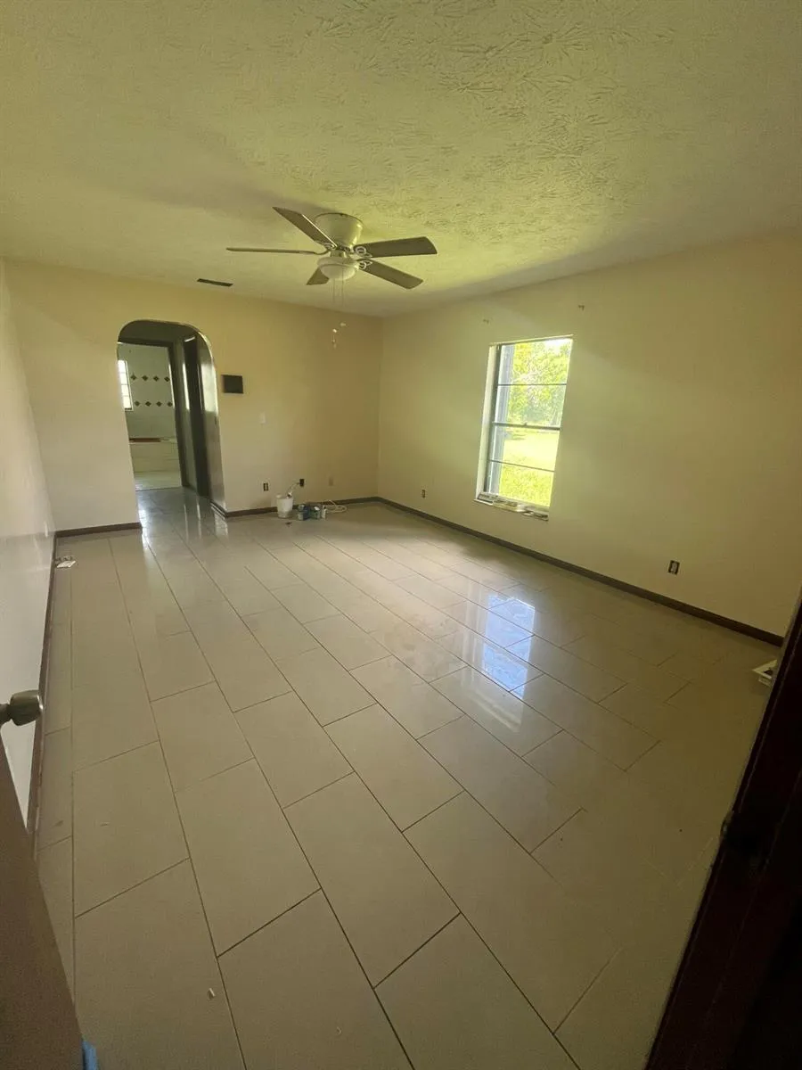 1698 SE Manth Lane Port St. Lucie, FL 34983