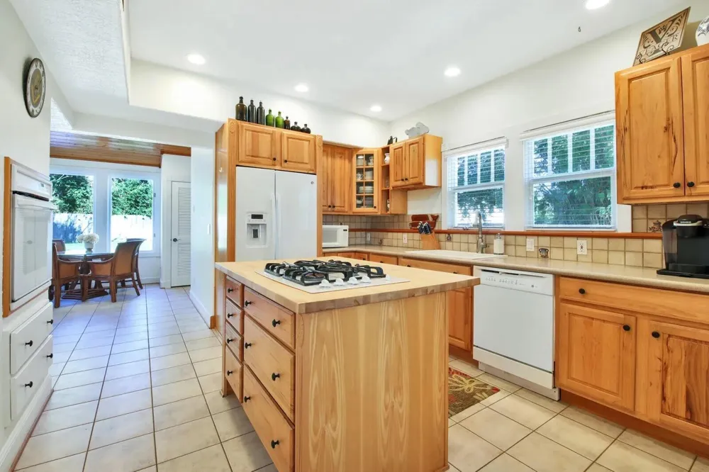 607 Flamingo Drive West Palm Beach, FL 33401