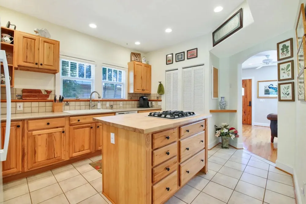 607 Flamingo Drive West Palm Beach, FL 33401