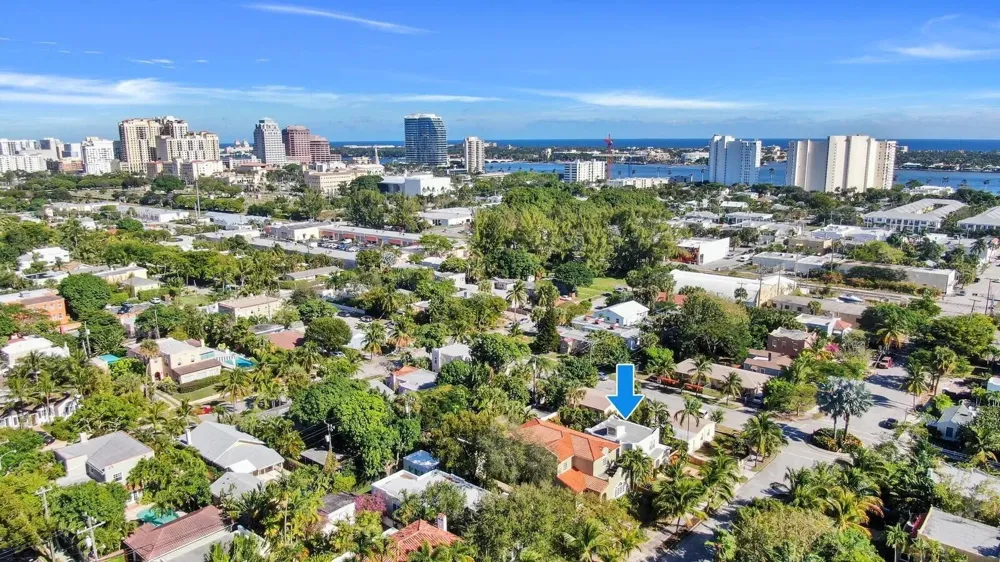 607 Flamingo Drive West Palm Beach, FL 33401