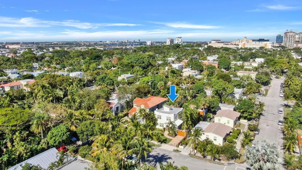 607 Flamingo Drive West Palm Beach, FL 33401