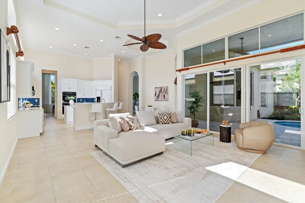 540 Les Jardin Drive Palm Beach Gardens, FL 33410