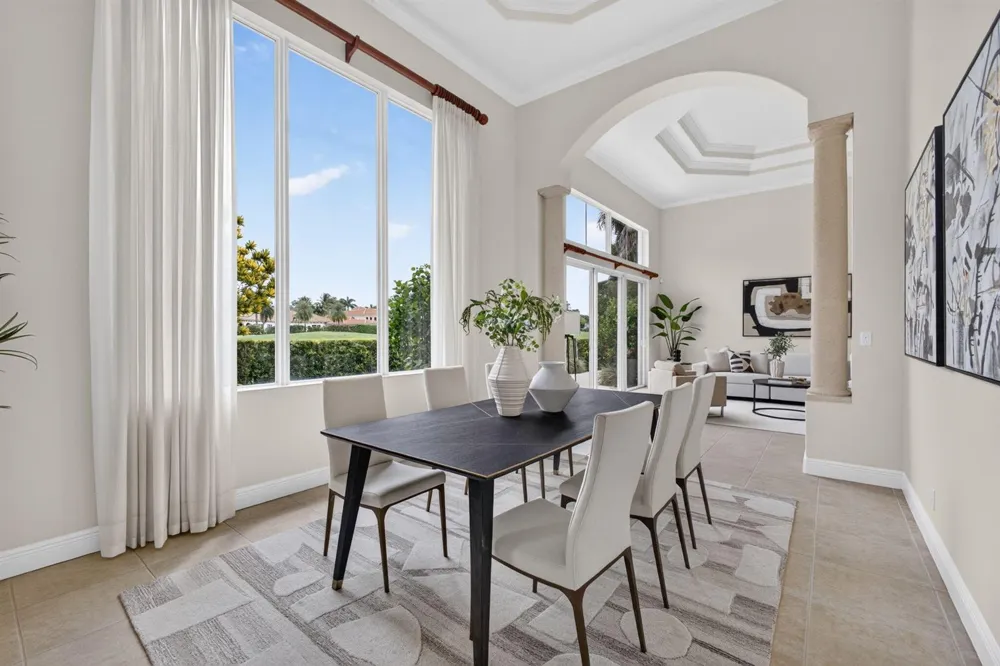 540 Les Jardin Drive Palm Beach Gardens, FL 33410