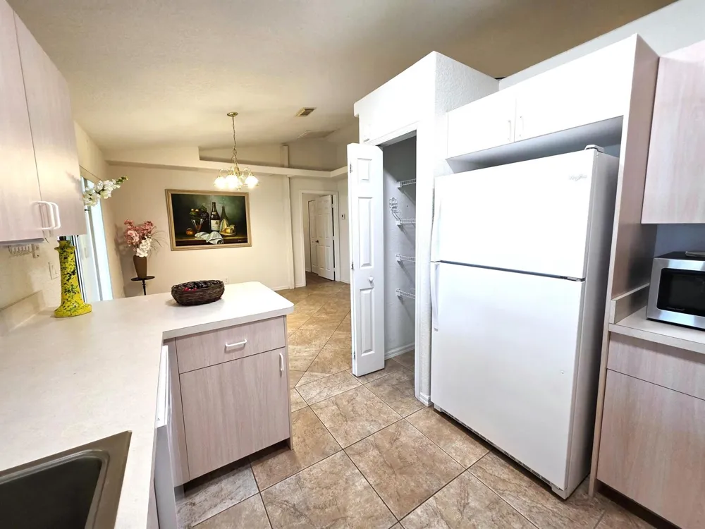 6707 Coquina Avenue Fort Pierce, FL 34951
