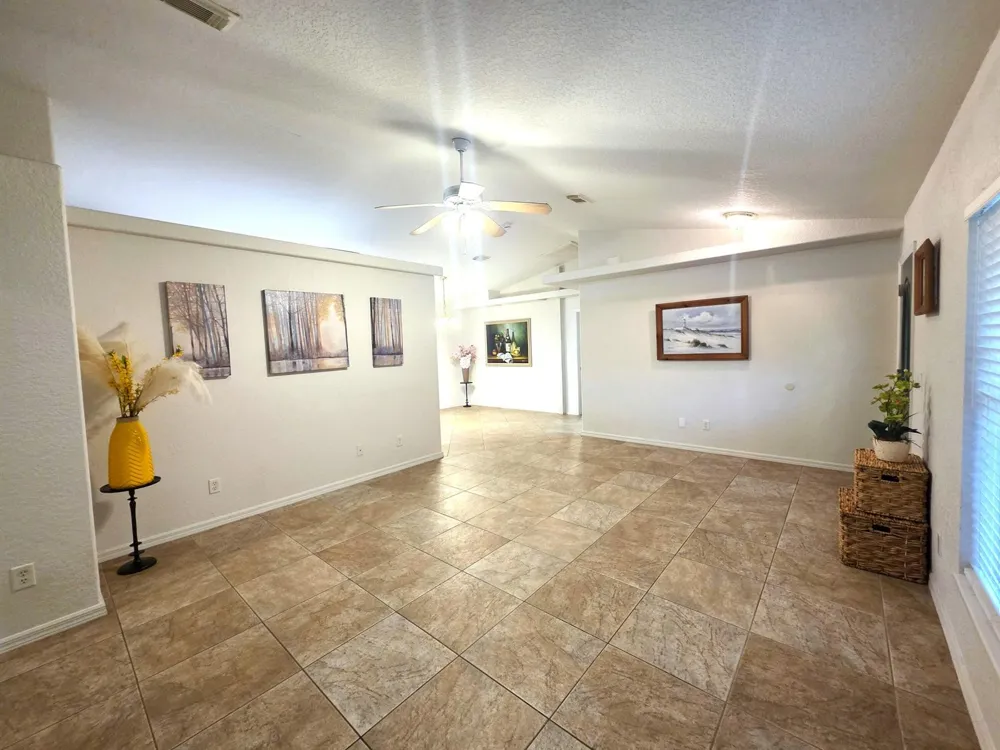 6707 Coquina Avenue Fort Pierce, FL 34951