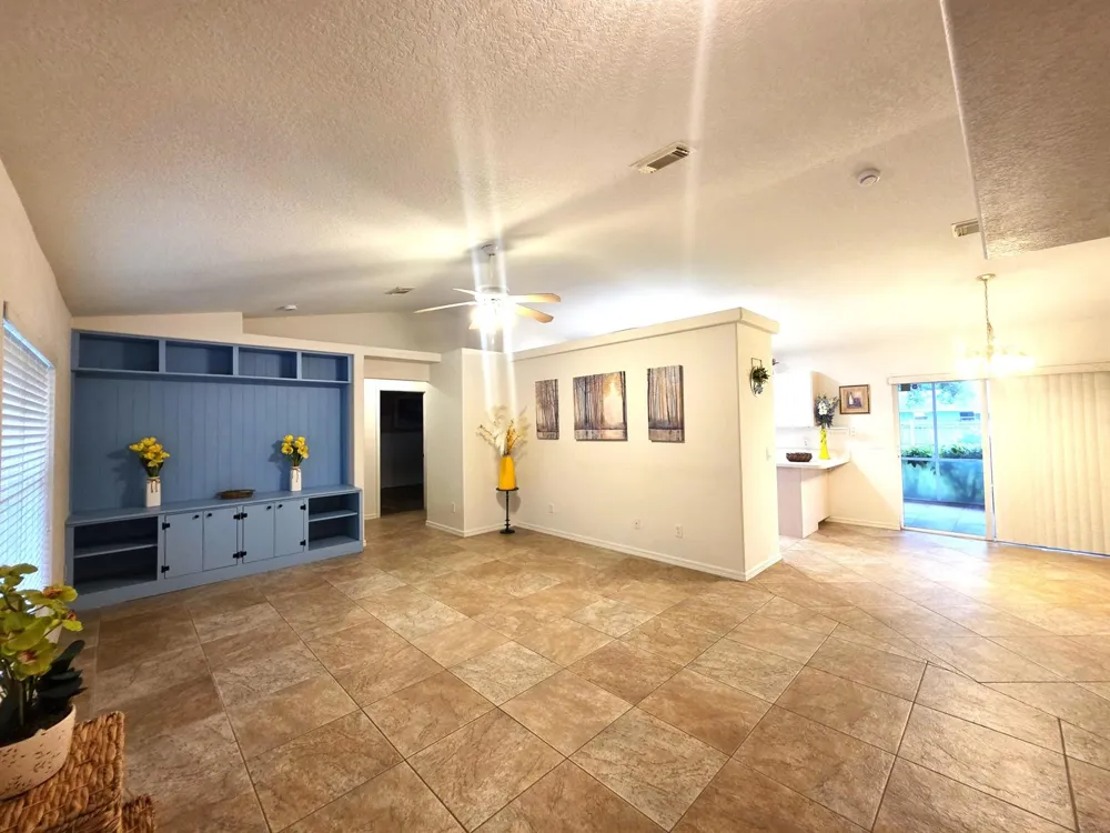 6707 Coquina Avenue Fort Pierce, FL 34951
