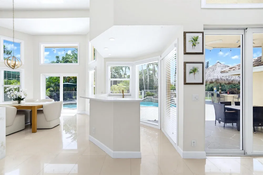 7638 NW 51ST PLACE Coral Springs, FL 33067