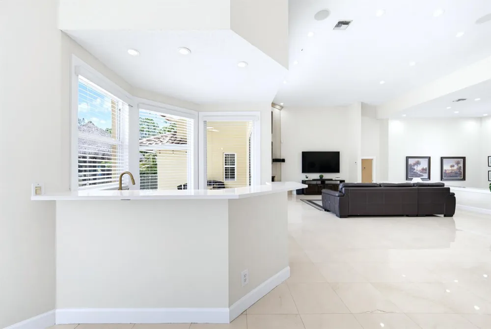 7638 NW 51ST PLACE Coral Springs, FL 33067