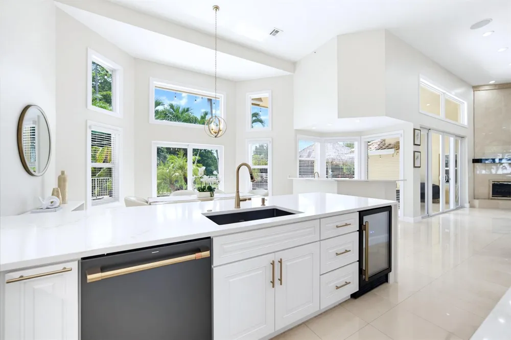 7638 NW 51ST PLACE Coral Springs, FL 33067