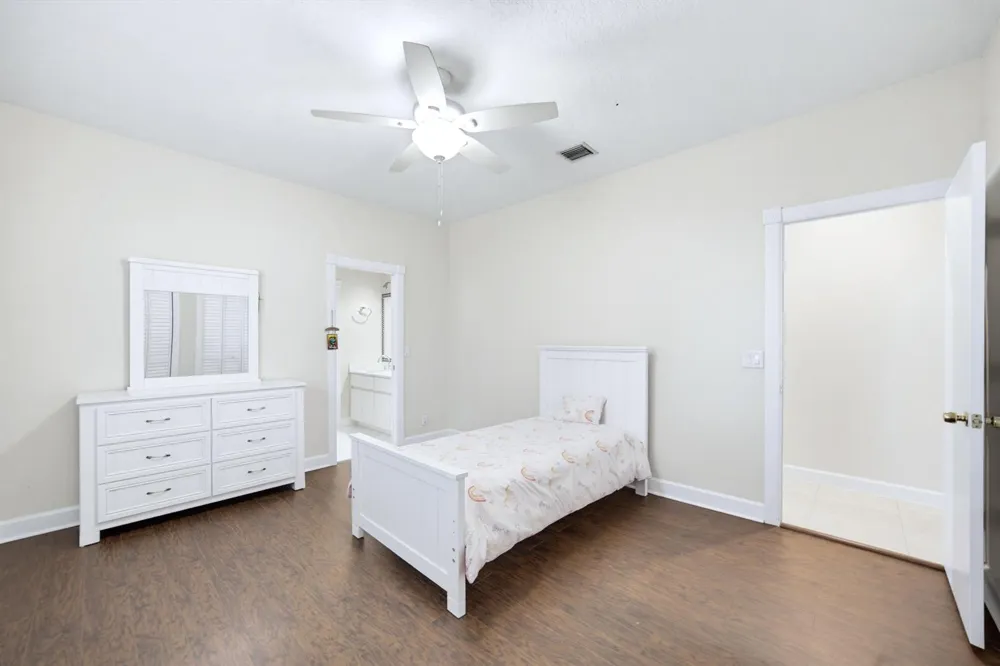7638 NW 51ST PLACE Coral Springs, FL 33067