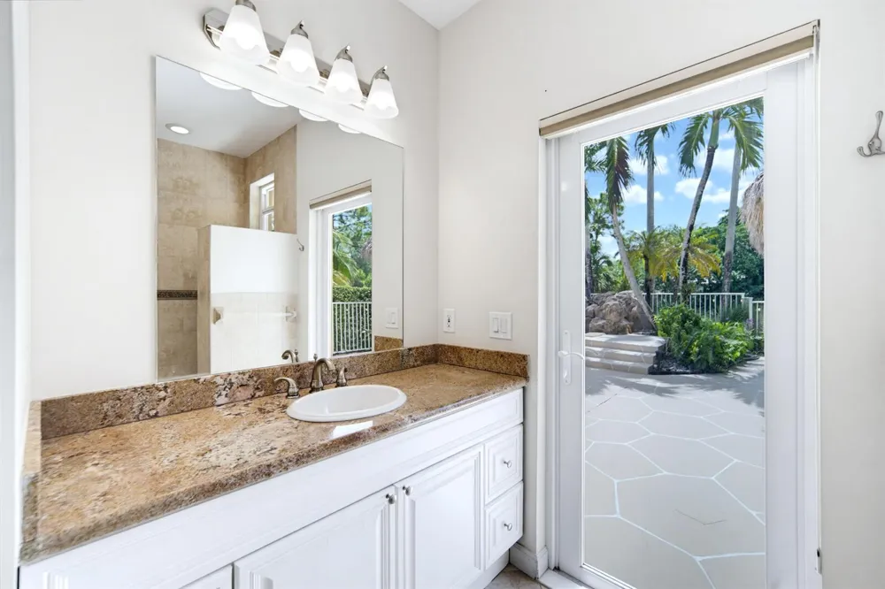 7638 NW 51ST PLACE Coral Springs, FL 33067